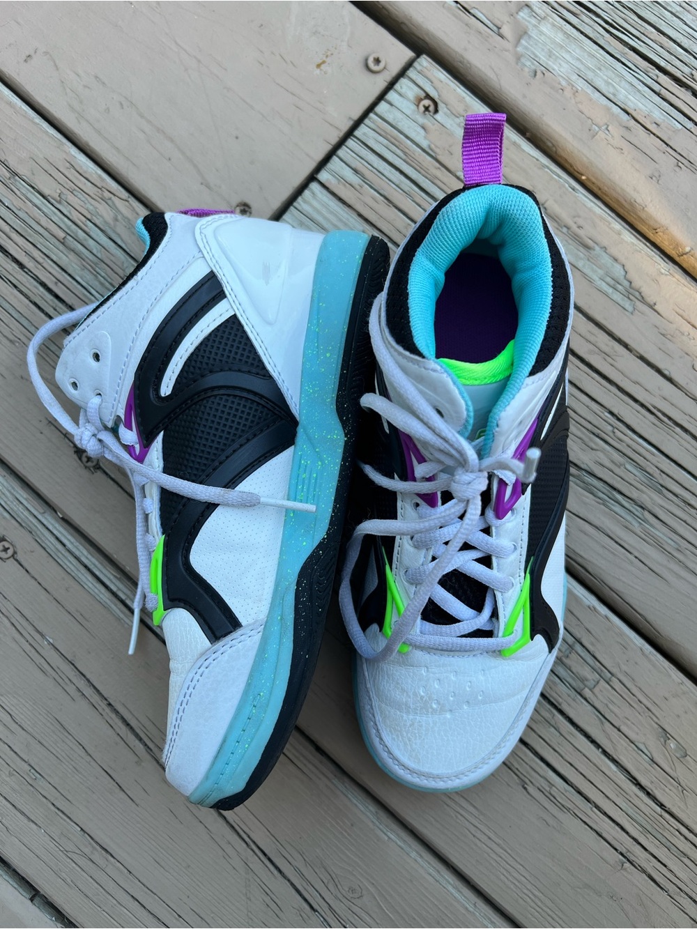 And1 Kids Sneakers in White, Black, Aqua & Neon Green